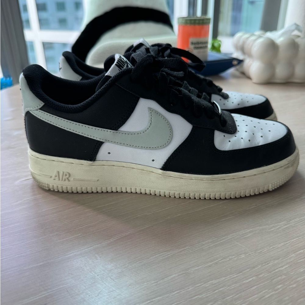 2023 Air Force 1'07 'Black White Coconut Milk' Size 7.5